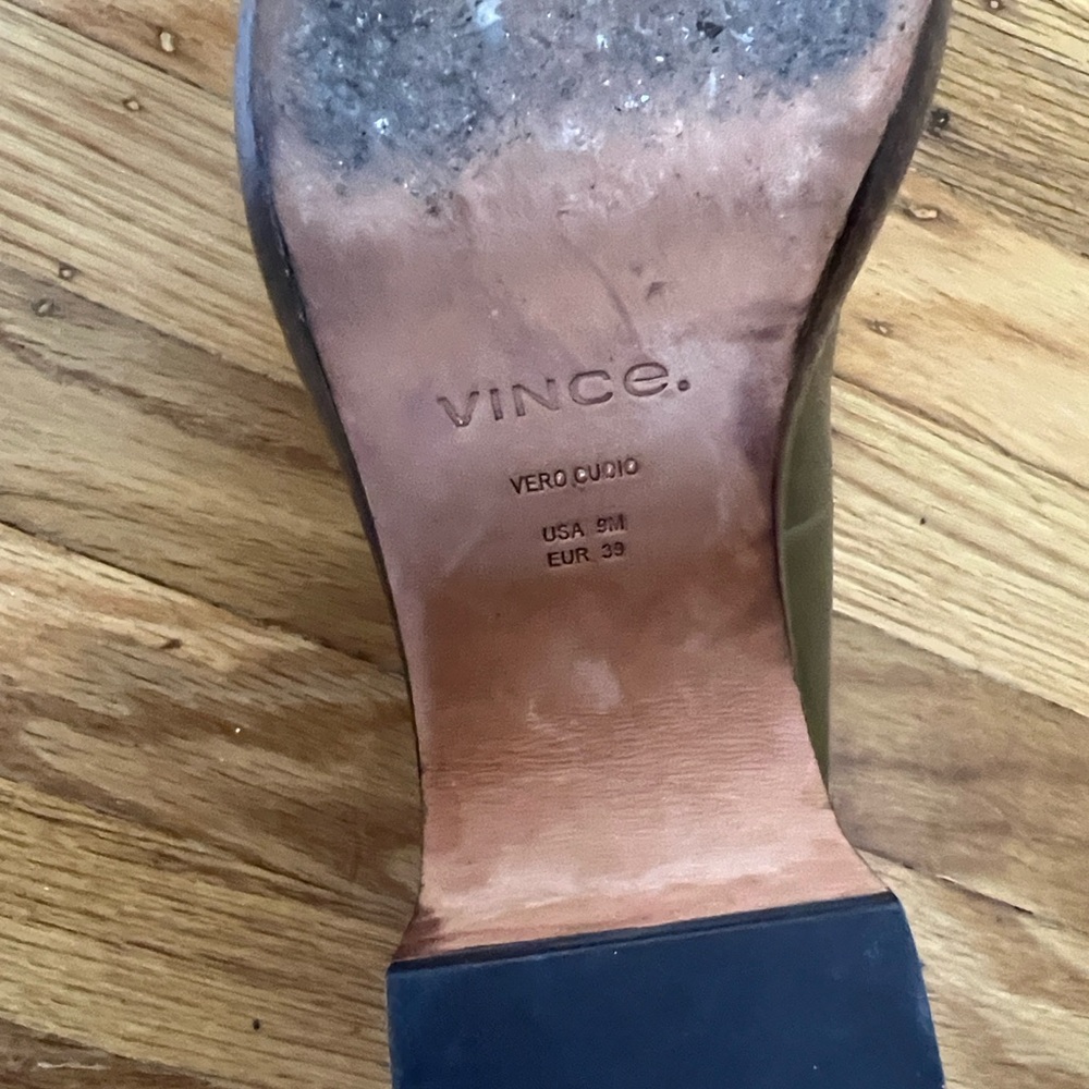 Vince Narissa Leather Block Heel Clogs - Picture 7 of 8